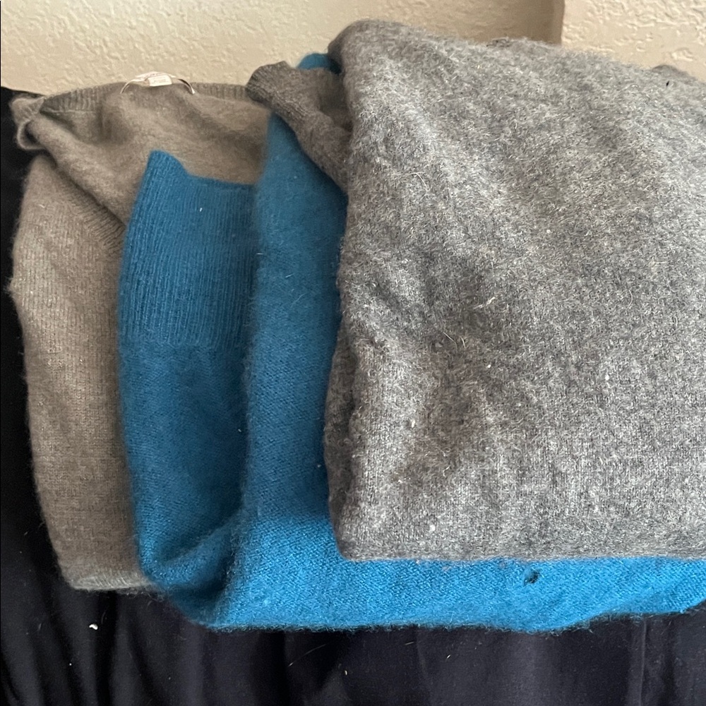 Craft cashmere. Excellent for repurposing. Attention crafty girls. Lot of three.